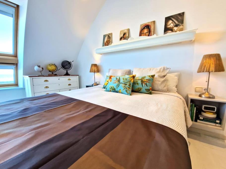 Burela Apartamento Deluxe Vistas Al Mar מראה חיצוני תמונה